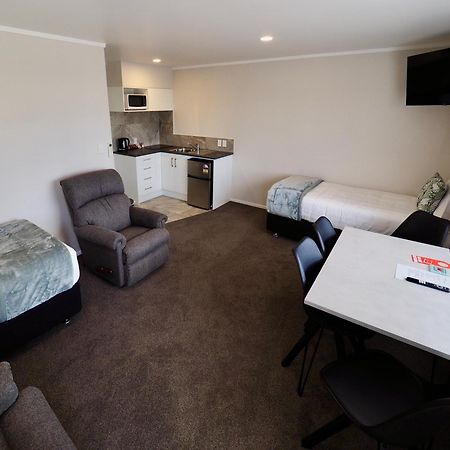 BK's Pohutukawa Lodge Whangarei Bagian luar foto